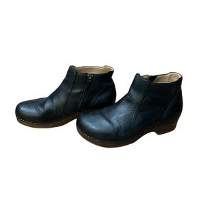Dansko Barbara Bootie Size 37 Black